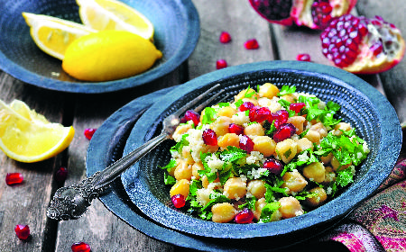 Tabbouleh z ciecierzycą: przepis na pyszną sałatkę